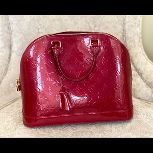 Louis Vuitton Alma Vernis MM Pomme NIB